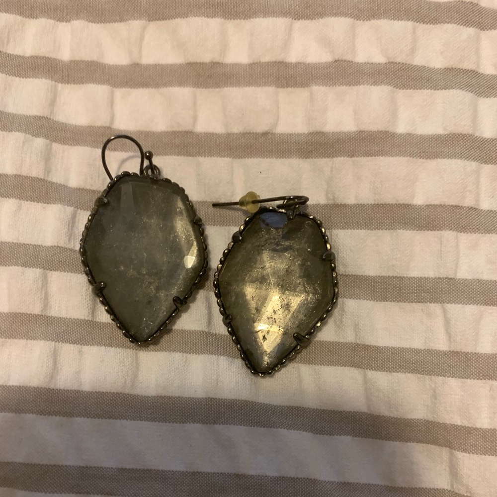 kendra scott earrings